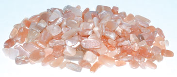 1 lb Sunstone tumbled chips 6-8mm - Click Image to Close
