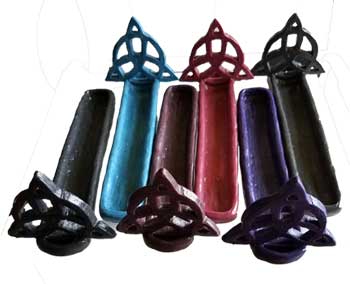 7 1/2" resin triquetra ash catcher (assorted colors) - Click Image to Close