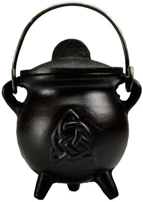 3" Triquetra cauldron w/Lid - Click Image to Close