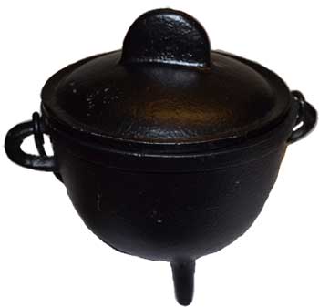 5" Cast iron cauldron w/ lid - Click Image to Close