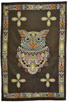 54" x 86" Owl tapestry - Click Image to Close